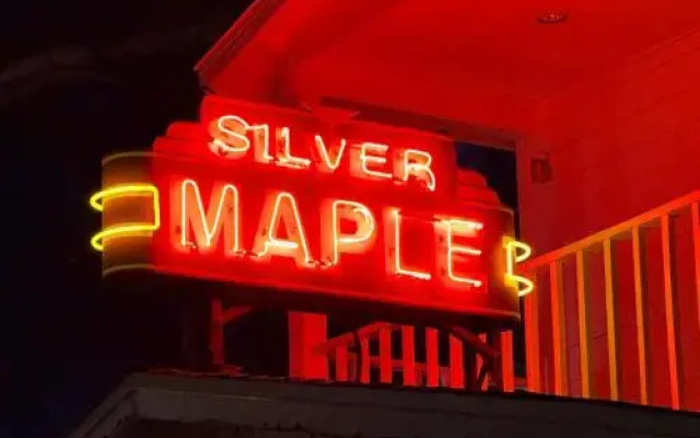 Silver Maple Inn