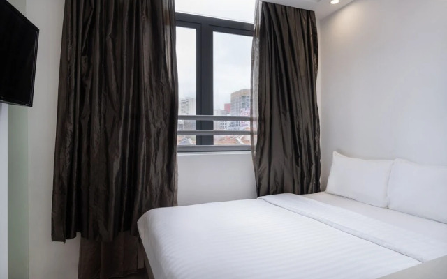 A Hotel Dickson