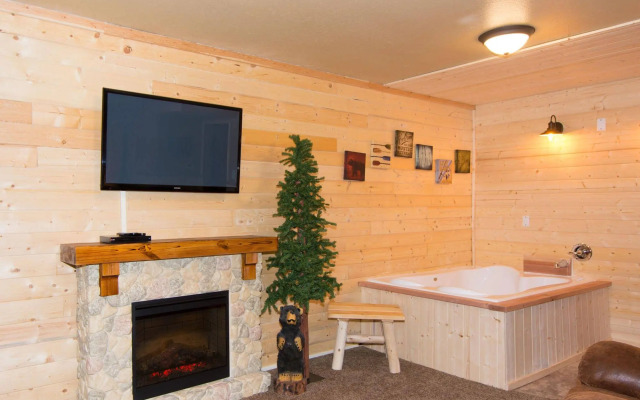 Upper Canyon Inn & Cabins