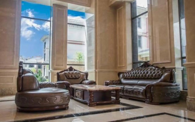 Vienna International Hotel (Tengchong Yanhu Park Branch)