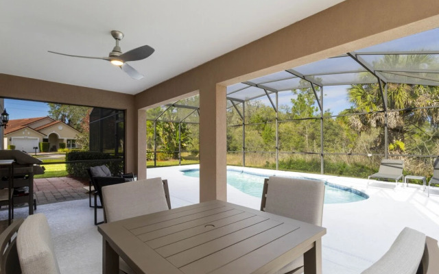 Beautiful 5Bd Single Family w/ Game Room @ 106 Lake Wilson Preserve