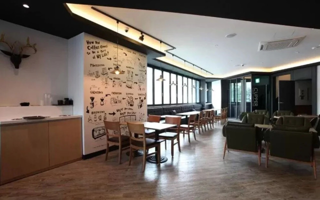 Central Person Hotel Pyeongtaek