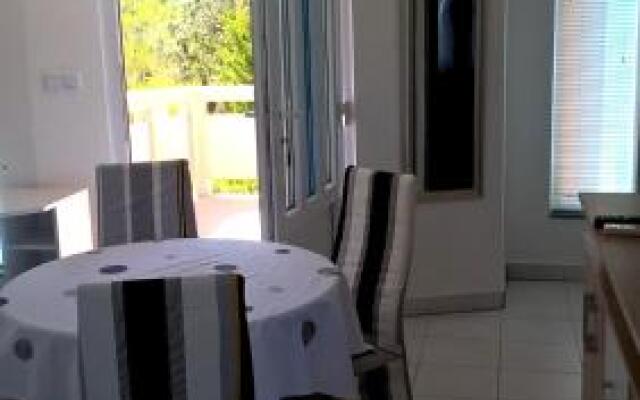 Apartment Kamelija