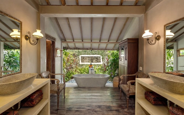Villa Koyama by Villa Finder