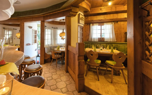 Hotel Mythos