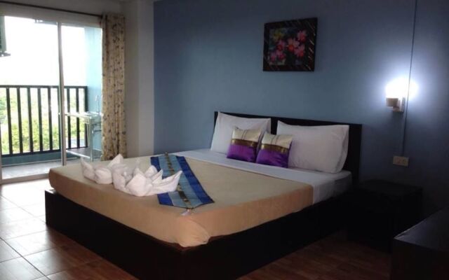 Golden Palace Inn
