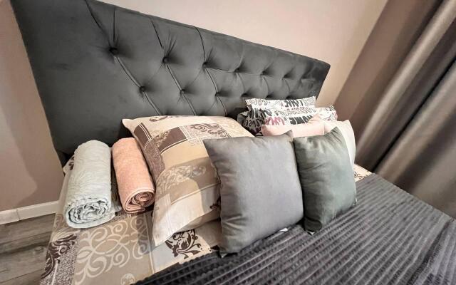 Риконе на улице Мельникайте 144 корпус 1