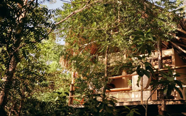 Hostel Clandestino Maderas
