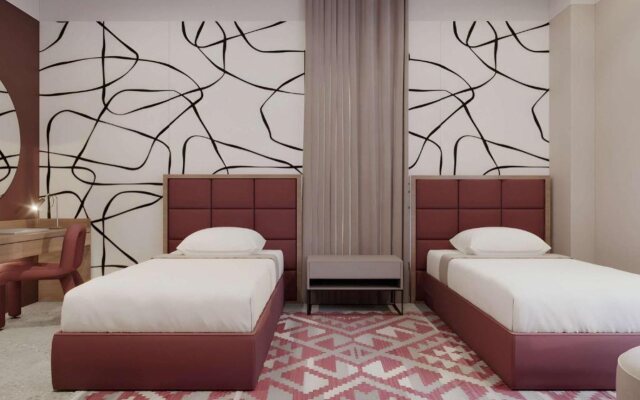 Mercure Tirana