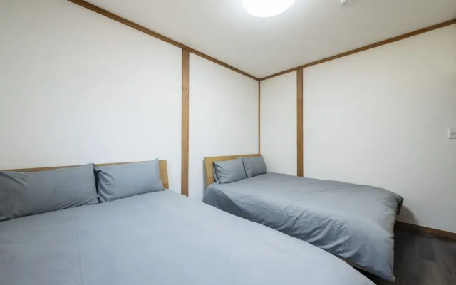HATSUNE