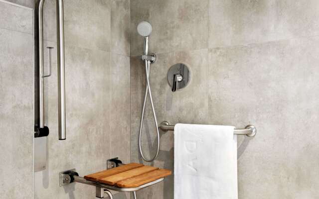 Ramada by Wyndham Tire