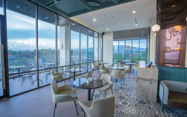 Luwansa Hotel & Convention Center Manado