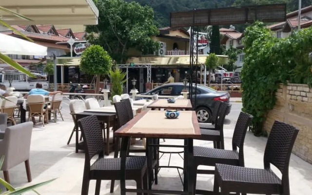 Siesta Apart Hotel