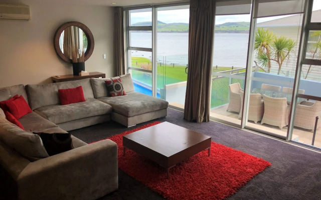 Waimahana Apartment 4