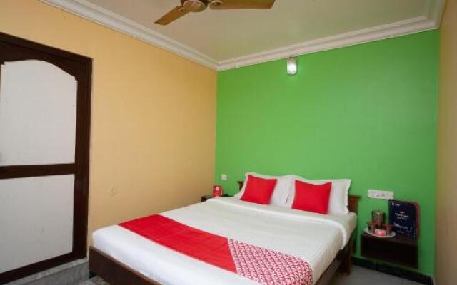 OYO 26746 Sruthi Residency