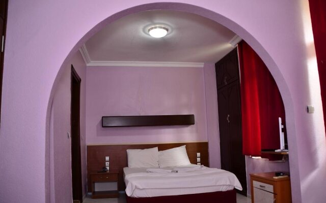 Golden Rock Hotel