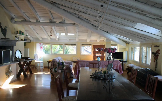 L'Oleandro Sul Lago d'Iseo B&B