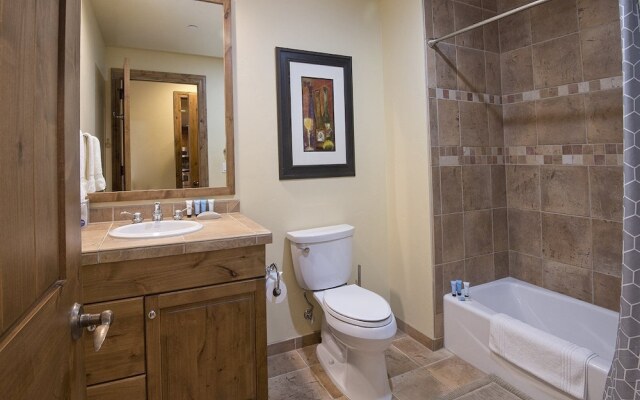 Beaver Creek Landing Condo 202