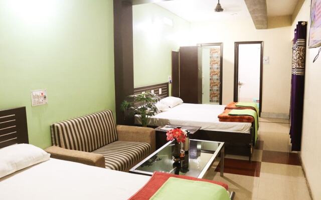 Hotel Tara Tower