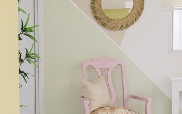 Unwind and Recharge in This Homey Central Retreat