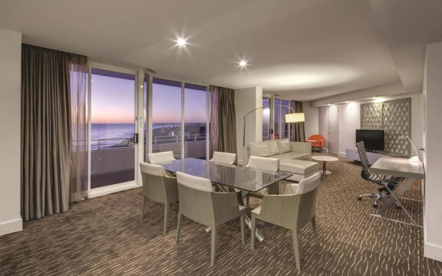 Rendezvous Hotel Perth Scarborough