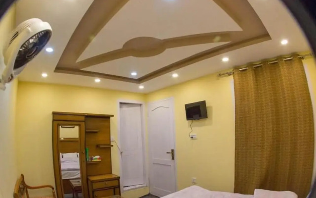 Ringchan Guest House & Restaurant