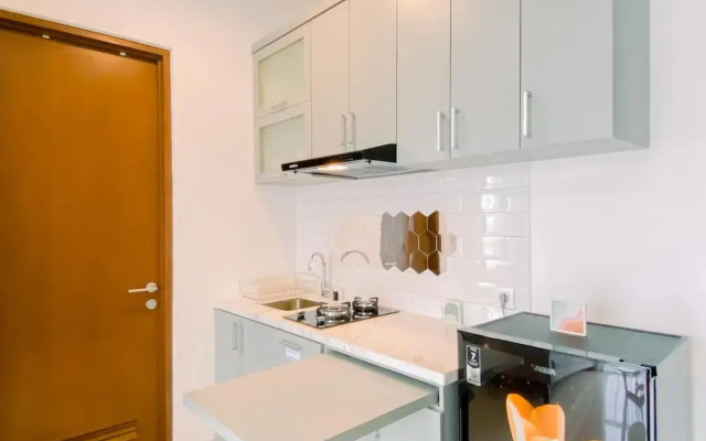 Homey and Warm 1BR at Ciputra World 2 Apartment