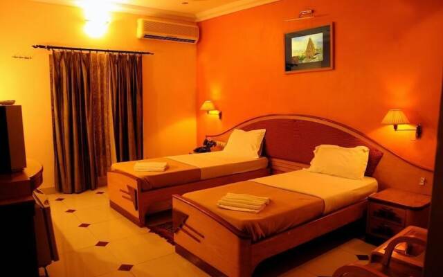 Hotel Mayura Bhuvaneshwari