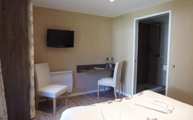 Hotel Kastell Dinec'h