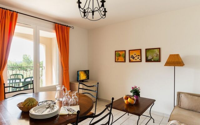 Apartment in Provencal Style in a Beautiful Landscape