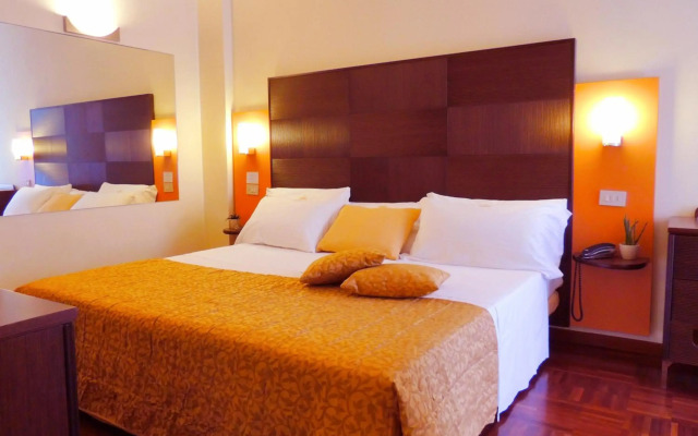 HamilTown Hotel