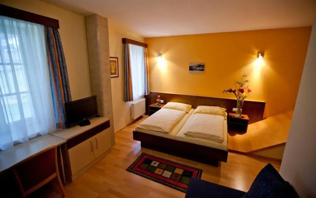 Gasthof Weisses Dach - Open Space