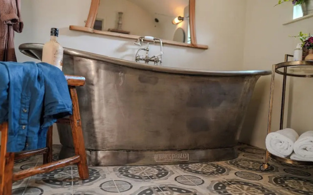 Tin Bath