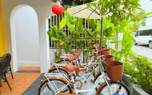 Yzistel Hoi An