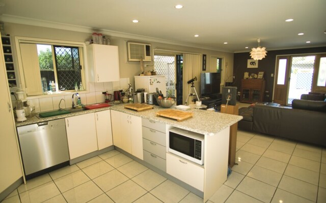 Mount Gravatt Guesthouse