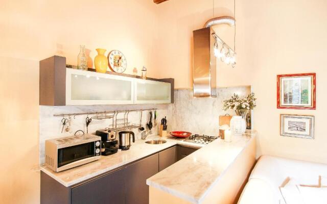 Apartment Guinigi with Private Courtyard