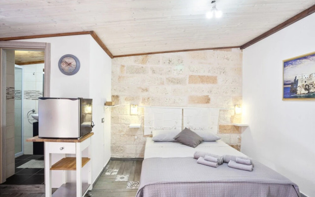 Tiny House 19 Terrace Aparment
