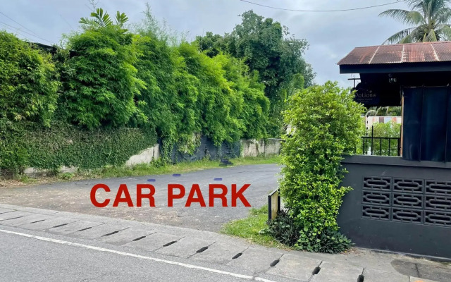 Riverhouse Hotel - The Teak House