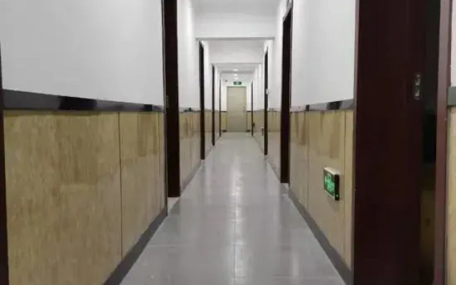 Enjoy Hostel (Shenyang Airport)