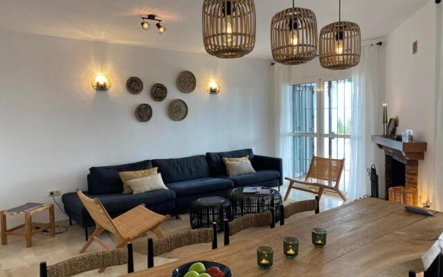 Camachuelo Holiday Home