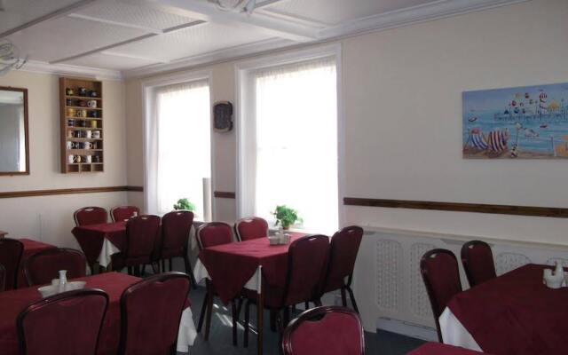 Kenton Hotel