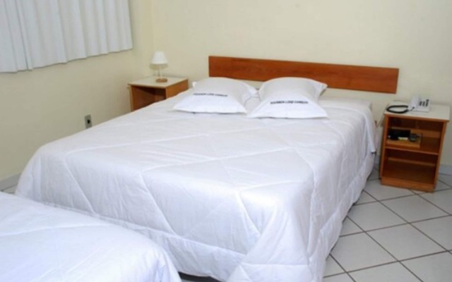 Lord Hotel Camburi