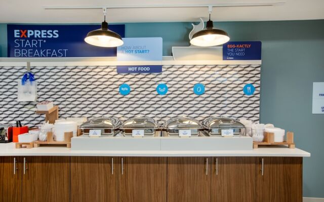 Holiday Inn Express Hastings