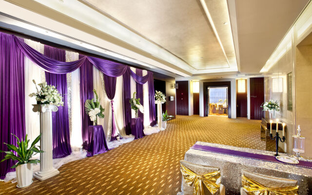 Regal Plaza Hotel & Residence