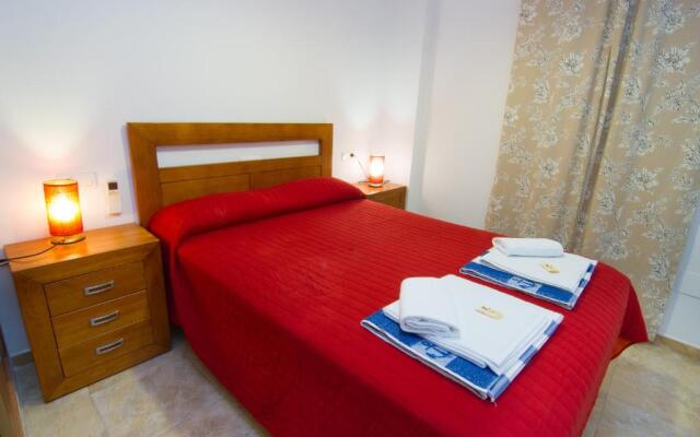 Apartamentos Turísticos Manuel Martín