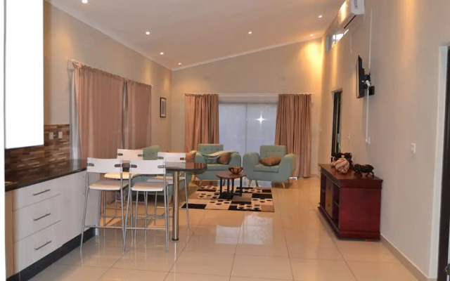 Chobe Sunset Chalets