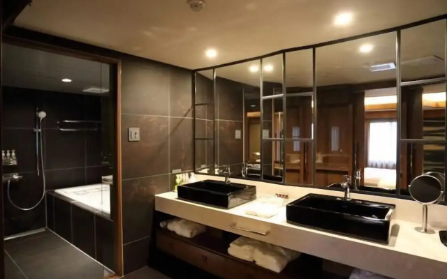 Urban Villa Konaya Hotel