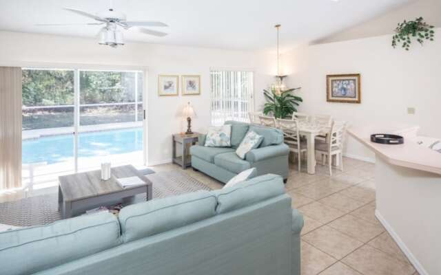 Whispering Oaks