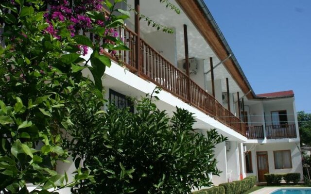 Sehrazat Hotel