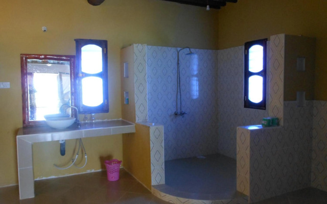 Mbuyuni Beach Village - Bungalows